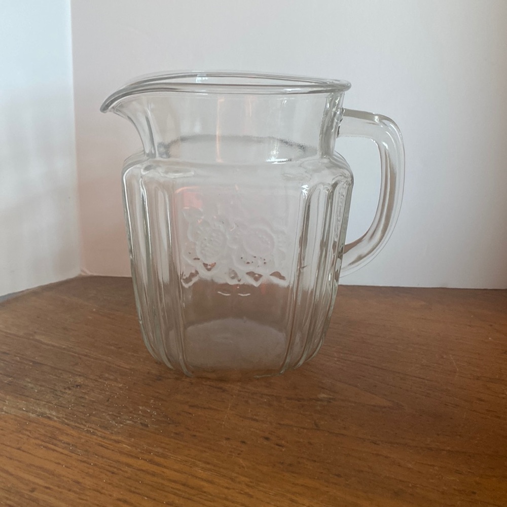 Vintage Anchor Hocking Mayfair clear depression glass pouring pitcher 37 ounces